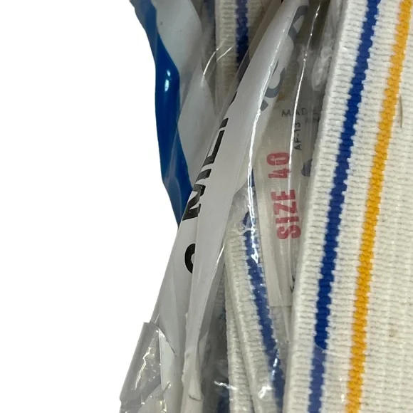 SOLD- Vintage Fruit of the Loom Mens Briefs Underwear White 100% Cotton Sz 40 - Picture 3 of 7